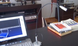 İkinci Sayfaya Ulaşmak İçin Tıklayın Yankılanma (reverberation) testinin ardından Room Analyzer testine başlamaya karar verdim. Bu test odamızın sisteme cevabını gösteriyor. Bu testi yine dinleme noktamızdan yapacağız. Ancak bir konu bence önemli, eğer dinleme odanızın boyutu yeterince büyük ise, optimal dinleme noktasını tespit etmek amacı ile farklı noktalarda testler yapabilirsiniz....