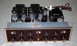 Hi-Fi’nin Ufak Bir Tarihçesi Bölüm 4 Üçüncü Bölüme Ulaşmak İçin Tıklayınız Hifi’nin Ufak bir tarihçesi yazı dizimiz hemen hemen Stereo Mecmuası’nın ilk sayısından beri devam etmekte. Geçmiş bölümleri dergimizin eski sayılarında ve/veya web sitemizde bulabilirsiniz. Lynn Olson’un yazılarından aslına olabildiğince sadık kalmaya çalışarak tercüme edilmiştir. Kendisine buradan bir kez daha teşekkürlerimizle – Thank you Lynn. -Nereden...