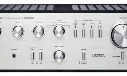 Pioneer A-8600X Pioneer A-8600X amplifikatör. Kanal başı 75w güç üretebiliyor. Ağırlığı yaklaşık 11 kilogram! Üretim tarihi 1979 Benzer YazılarHaftanın Güzeli: Zengin :)Pazartesi Eğlencesi, Plak Kapakları Red VelvetAdmiral Hifi 1960Klangfilm Katalog