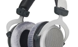 Beyerdynamic DT 880 Stereo Mecmuası’nın 7. sayısında ilk kez bir kulaklık incelemesine yer veriyoruz. Bu inceleme Techno-Fi forumlarının desteği ile Stereo Mecmuası’nda yayınlanmaktadır. Techno-Fi forumları, kendisine konu olarak head-fi yani kulaklıklar ve bunlara özel ekipmanı konu alan içeriği çok zengin ve çok düzeyli bir forum sitesi. Özellikle genç ve kulaklıklarla alakalı teknolojilere meraklı...