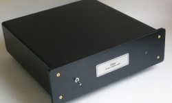 32 Bit DAC’lar, ESS Sabre, AKM, NXP ve Daha Fazlası Stereo Mecmuası forumlarında son zamanlarda DAC’lar konusunda hareketlilik var. Sadece Mecmuasında değil TurkeyForumda’da durum aynı. Aslında bu durum uluslararası hifi pazarında yaşanan gelişmelerin bir yansıması. Özellikle DIY alanında yaşanan gelişmeler baş döndürücü. Bugün forumlarımıza kısa bir şekilde modern DAC yongasetlerini yazmıştım. Yazıyı buraya da eklemek istedim. Bu arada ismini bilmediğim...