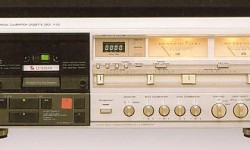 Luxman K-03 Luxman K-03 kasetçalar Benzer YazılarHaftanın Güzeli: Catherine DeneuveNakamichi TA-20Perşembe Pazarı: Dual 1235 PikapHaftanın Güzeli 17 Eylül 2010