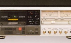 Luxman K-05 Luxman K-05 kasetçalar Benzer YazılarNakamichi SR-40Haftanın Güzeli 24 Aralık 2010Western Electric ReklamlarındanEye Catcher