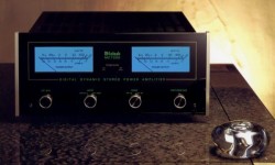 McIntosh MC7300 McIntosh MC7300. İlk üretim tarihi 1991. Kanal başı 300W güç üretebilen amplifikatörün ağırlığı yaklaşık 35 kilogram! Benzer YazılarWurlitzer Reklamları 8Perşembe Pazarı: Dual 1225Wurlitzer 1100 Jukebox Resim 3BOSE 901 WestBorough
