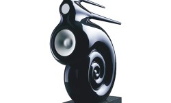 High End Hoparlör Tasarımı Müzik, sözlük anlamından daha fazla mesaj ve duyguyu taşımakta olup, dinleyicilerin de yarattığı etkileşim, duygulanım, yanıt, tepki, tavır ve sanatçının dinleyiciye ulaştırmak istediği her türlü coşkuyu, kelimelerin sınırlarını aşan evrensel bir dille anlatır. Bu, canlı performanslarda ve sanatçının dinleyicisiyle etkileşime girdiğinde, çoğu zaman başarıyla gerçekleşmekte. Fakat sıra bir hi-fi sistem...