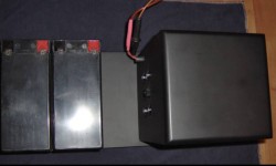 Sizlere tanıtmak istediğim DIY tasarım ve buna bağlı olarak yaptığım cihaz, plak ve pikap satışlarının tekrar arttığı şu günlere uygun düşecek bir pikap preamplifikatörü. Lütfen benim çirkin kutuya bakıp da bir yargıya varmayın, lütfen okuyun ve DIY yapabiliyorsanız çok zarif bir kutuda yapın. Eminim, Stereo Mecmuasını okuyan bir çok kişi,...