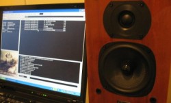 Quad L11 Studio Active Quad firması hifi tarihine adını altın harflerle kazımayı başarmış bir firma. Firma ile ilgili çok keyifli bir tarihçeyi Stereo Mecmuası’nın geçmiş sayılarında Sayın Ahu Ünalp’ın kaleminden sizlere sunmuştuk. Bu köklü firmanın onu dünyaya tanıtan başarılı push-pull lambalı amplifikatörleri ve elektro statik hoparlörleri ile değil de, klasik tarzın biraz dışındaki bir...