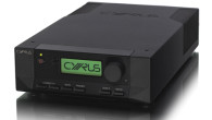 Cyrus Audio, giriş seviyesinde rekabetçi fiyat etiketlerine sahip yeni bir ürün ailesi duyurmaya hazırlanıyor. Ürünlerin Avrupa satış fiyatlarının 1.000 Euro altında olması asıl hedef. Yeni ürün ailesi DAC’tan CD çalara, amplifikatöre kadar kadar tam bir sistem kurmaya olanak sağlayacak. Serinin ilk ürünü yukarıda resmi görülen Cyrus 6a amplifikatör. Bu ürünle...