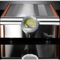 Extreme Audio: Dan D’Agostino aramıza katıldı! Dan D’Agostino haricindeki hiçbir isim, High-End amplifikatörler dünyası ile bu denli içiçe anılmamaktadır. 30 yılı geçen kariyer hayatında, sayısız amplifikatör, pre amplifikatör, CD çalıcı ve surround sound prosessörlerinin dizayn çalışmalarını yapan Dan D’Agostino, ses endüstrisinin en tutkulu organizatörü olarak bilinmektedir. Dünyanın en iyi hoparlör yapımcılarının Dan D’Agostino’nun tasarlamış olduğu amplifikatörleri...