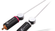 Hifi pazarında nasir kadın eli değen firmalardan olan Crystal Cable yeni üst serisi olan Absolute Dream’i tanıtmaya hazırlanıyor. Seri ara bağlantı kabloları, hoparlör kabloları, güç kabloları USB/Firewire modellerini kapsayacak. BU yıl peyderpey meraklıların beğenisine sunulacak ürünlerin saf gümüş kablolardan üretileceği ve yeni nesi bazı elektrik geçirmeyen malzemelerin ön plana çıkarılacağı...