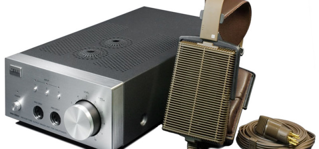 Dünyanın en iyi kulaklığı STAX Audioavm ile karşınızda. 1938 Senesinde kurulan ve günümüze kadar birçok kulaklık meraklısının referans aldığı modeller üreten STAX, günümüzde SR-009 modeli ile kulaklıkların zirvesinde yer almaktadır. STAX Dünyasına giriş modeli SRS-002 sistem (kulaklık ve amfisi beraber) den, kulaklıkların efendisi SR-009′a kadar tüm modeller stoklarımızda. Daha fazla...