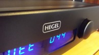 Hegel firmasının ürün yelpazesine yeni eklediği amiral gemisi DAC modeli HD30 bu yazımızdaki konuğumuz. Hegel, bu modelde geçmişte eksikliğinden bahsettiğimiz 32 bit/192 kHz ve DSD desteğinin yanında ağ üzerinden yayın akışı (stream) özelliğini de HD30’a eklemiş. Bu sayede cihaz UPnP/DLNA desteğine sahip olmuş ayrıca Apple’ın AirPlay teknolojisi destekleniyor. İşin içerisine […]