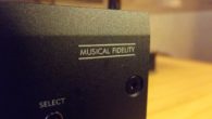 Uzun bir süre sonra Stereo Mecmuası’nda Musical Fidelity markalı bir ürün misafir ediyoruz, LX-LPS pikap katı. Musical Fidelity bundan çok uzun seneler önce standart hifi cihaz boyutlarında devrim yapıp Nu-Vista serileri ile küçük boyutlu cihazlarında gayet başarılı olabileceğini göstermişti. O yıllardan bu yıllara midi ve mini boyutlardaki Musical Fidelity cihazları […]